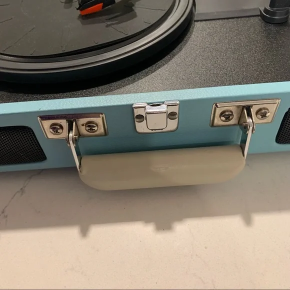 Crosley record player - Picture 4 of 7